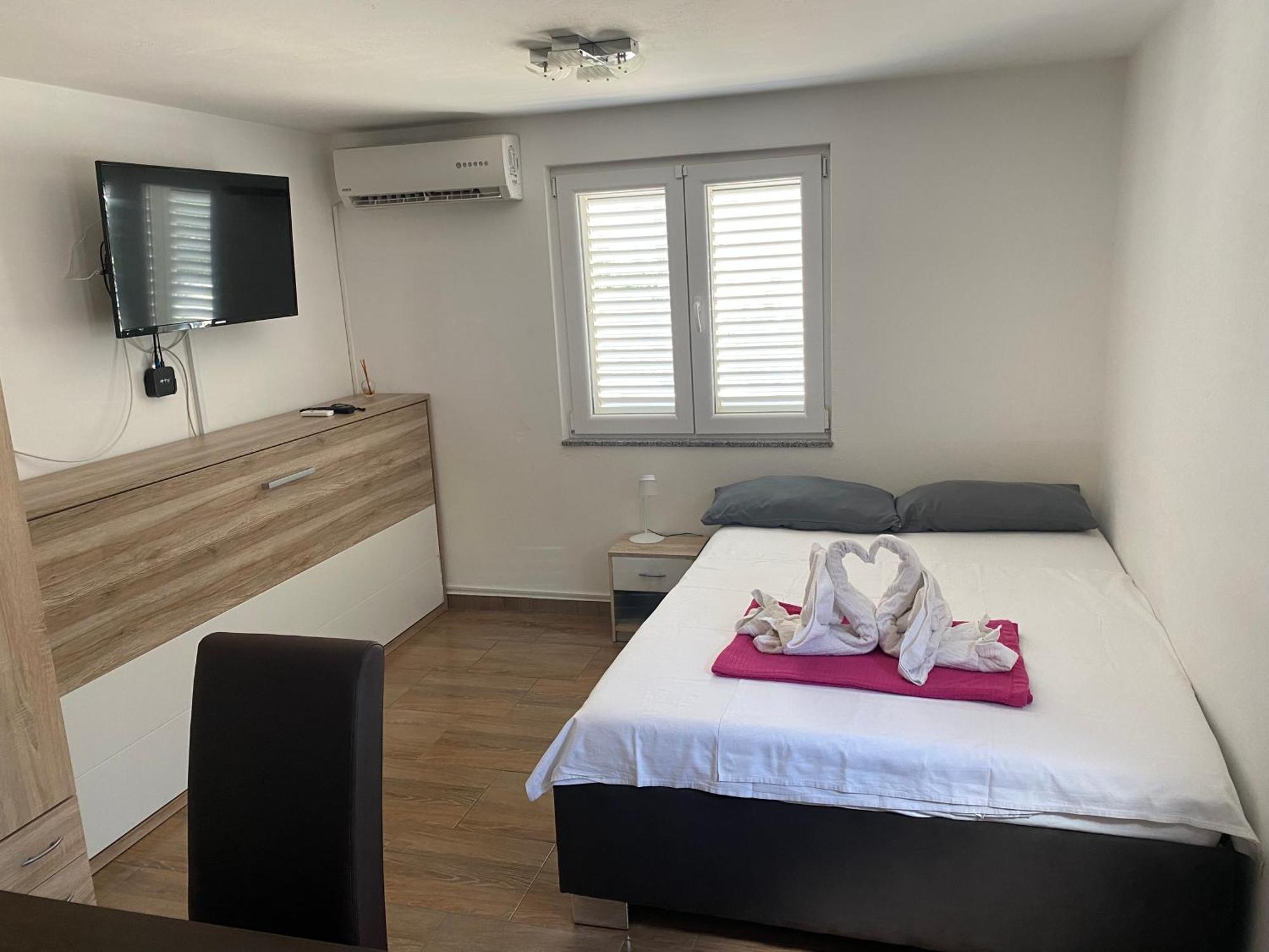 Apartments Michael&Petra , Omisalj, Insel Krk, Kroatien Zimmer foto